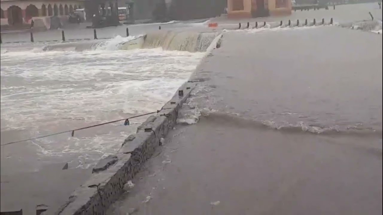 गोदावरी नदीच्या पाणी पातळीत वाढ